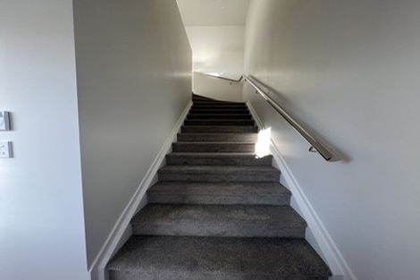 Photo of property in 6 Landing Path Drive, Hobsonville, Auckland, 0616