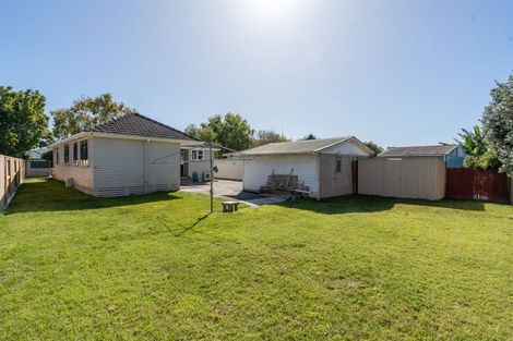 Photo of property in 42 Montgomery Crescent, Bader, Hamilton, 3206
