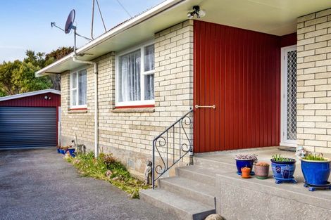 Photo of property in 3 Karaka Street, Hawera, 4610