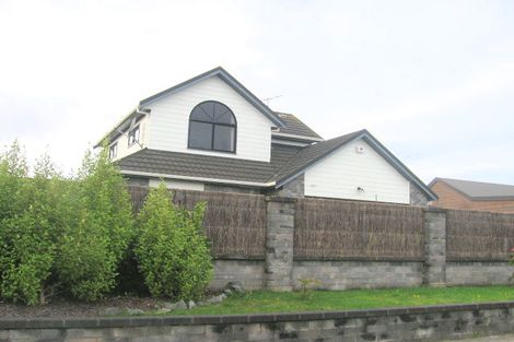 Photo of property in 3 Pendeen Place, Camborne, Porirua, 5026