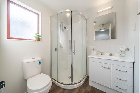 Photo of property in 59a Guthrie Street, Waterloo, Lower Hutt, 5011