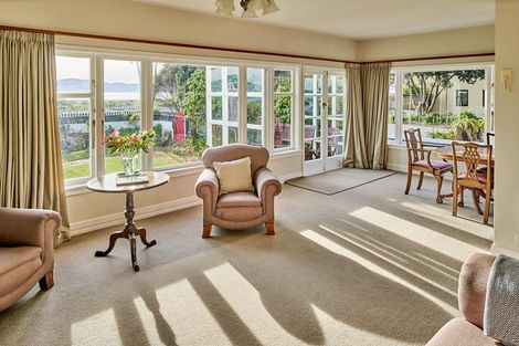 Photo of property in 1 Heketara Street, Eastbourne, Lower Hutt, 5013