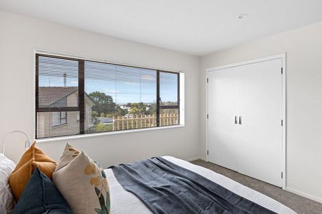 Photo of property in 1/43 Watea Road, Torbay, Auckland, 0630