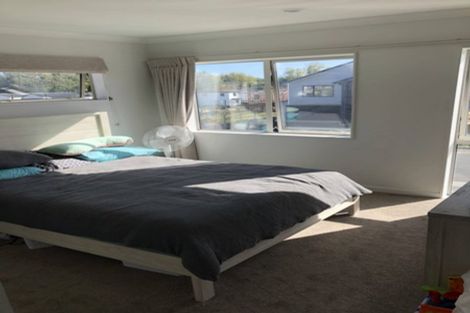 Photo of property in 54 Craigs Way, Hobsonville, Auckland, 0616