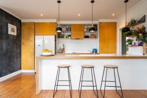 Photo of property in 63 Havelock Street, Kenmure, Dunedin, 9011