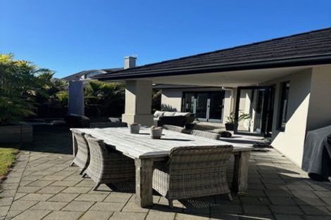 Photo of property in 72 Sovereign Drive, Papamoa Beach, Papamoa, 3118