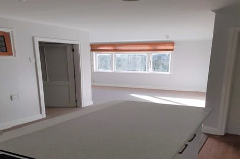 Photo of property in 8 Muhunoa West Road, Ohau, Levin, 5570