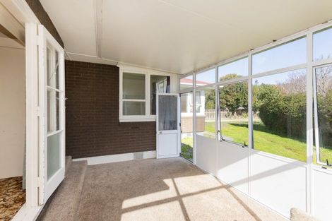 Photo of property in 16 Ropata Street, Kaiti, Gisborne, 4010