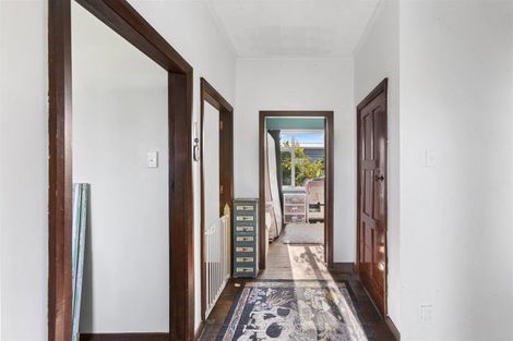 Photo of property in 19 Russell Street, Westport, 7825