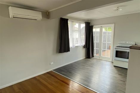 Photo of property in 105 Porchester Road, Papakura, 2110
