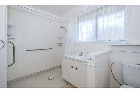 Photo of property in 10a Churchill Place, Waimate, 7924