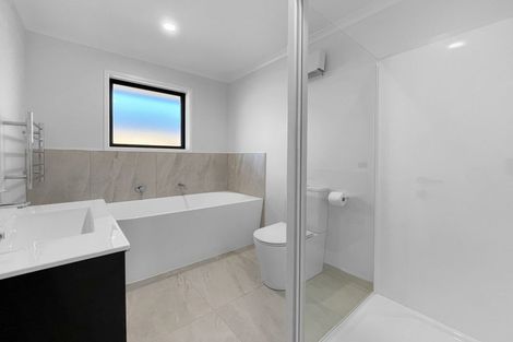Photo of property in 3 Marshalls Place, Elgin, 7700