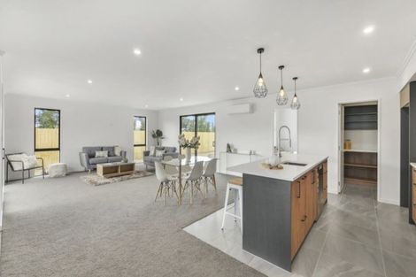 Photo of property in 11 Suffolk Drive, Kirwee, 7571