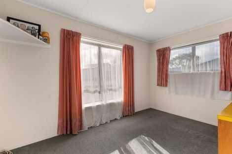 Photo of property in 15 Dickens Street, Owhata, Rotorua, 3010