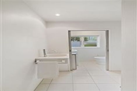 Photo of property in 173a Springfield Road, St Albans, Christchurch, 8014