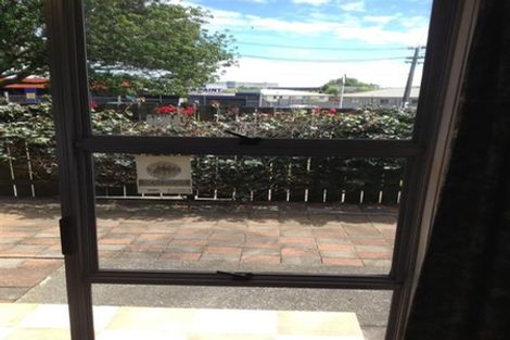 Photo of property in 4/1a Thomas Road, Mangere, Auckland, 2022