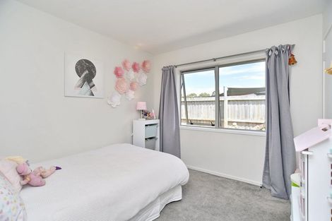 Photo of property in 3 Catchpole Place, Woodend, 7610