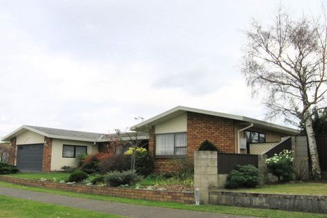 Photo of property in 4 Lanark Crescent, Tamatea, Napier, 4112