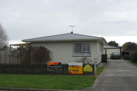 Photo of property in 8 Frederick Street, Carterton, 5713