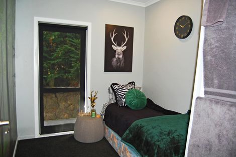 Photo of property in 9 Mountain Road, Kaiwaka, 0587