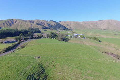 Photo of property in 158 Albert Road, Tokomaru, 4474