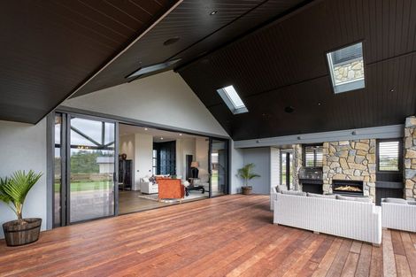 Photo of property in 16 Walnut Lane, Nukuhau, Taupo, 3330