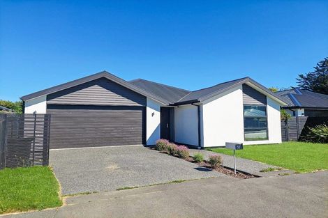 Photo of property in 33 Robert Duncan Road, Belfast, Christchurch, 8051