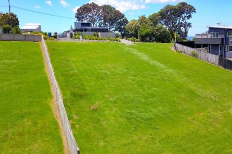Photo of property in 13 Milky Way, Langs Beach, 0582