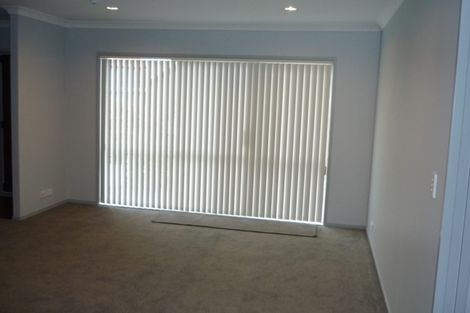 Photo of property in Santa Rosa, 3/340 Gulf Harbour Drive, Gulf Harbour, Whangaparaoa, 0930