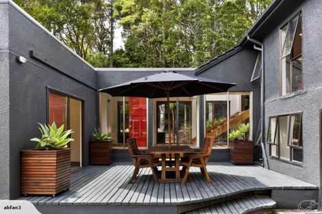 Photo of property in 363 Titirangi Road, Titirangi, Auckland, 0604