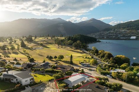 Photo of property in 732 Peninsula Road, Kelvin Heights, Queenstown, 9300
