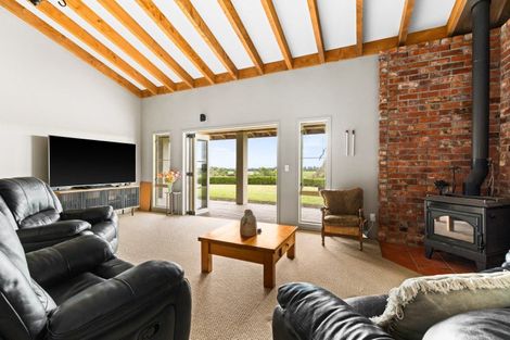 Photo of property in The Woolshed, 15c Omarunui Road, Waiohiki, Napier, 4183