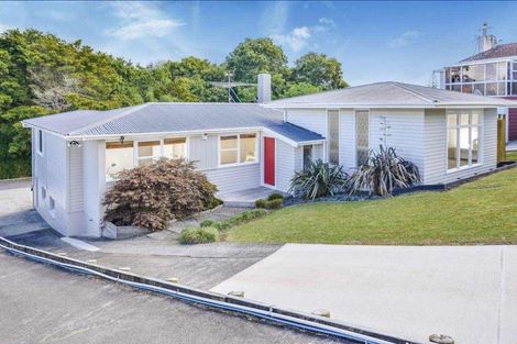 Photo of property in 36 Edgeworth Road, Glenfield, Auckland, 0629