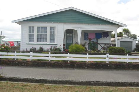 Photo of property in 54 Tyndall Street, Pahiatua, 4910