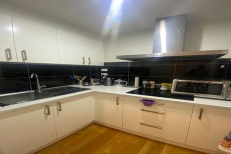 Photo of property in 24 Beros Place, Flat Bush, Auckland, 2016