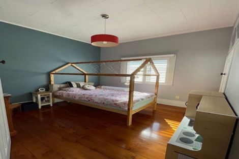 Photo of property in 24 Amaru Road, One Tree Hill, Auckland, 1061