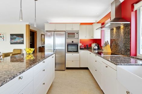 Photo of property in 73 Bayview Road, Charteris Bay, Lyttelton, 8971