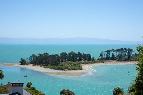 Photo of property in 5 Whitby Road, Britannia Heights, Nelson, 7010