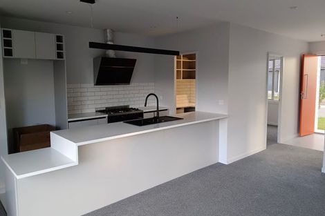 Photo of property in 32 Hikawera Drive, Frimley, Hastings, 4120