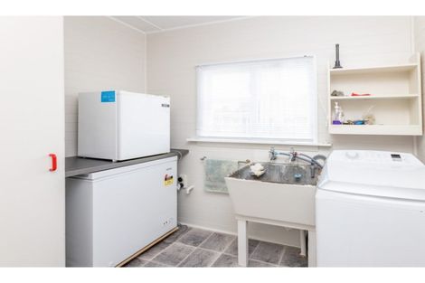 Photo of property in 39 Rowan Avenue, Aranui, Christchurch, 8061