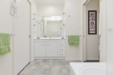 Photo of property in 2/41 Manchester Way, Judea, Tauranga, 3110