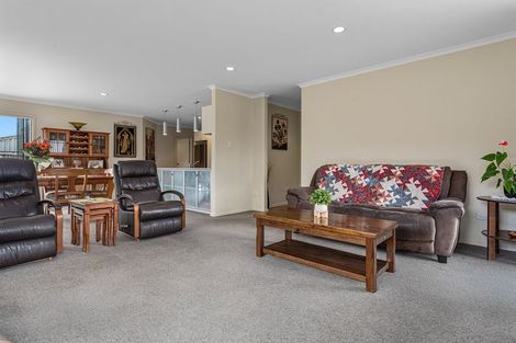 Photo of property in 14 Omega Place, Coastlands, Whakatane, 3120