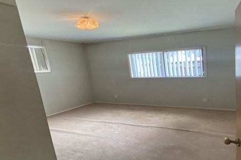 Photo of property in 8 Freyberg Avenue, Papatoetoe, Auckland, 2104