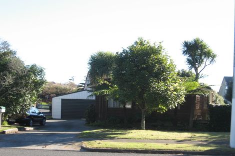 Photo of property in 113 Wattle Farm Road, Wattle Downs, Auckland, 2103