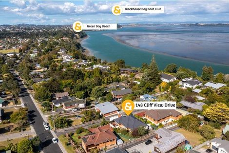 Photo of property in 148a Cliff View Drive, Green Bay, Auckland, 0604