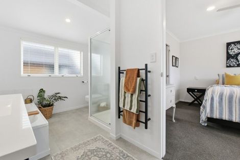 Photo of property in 69 Orkney Road, Mount Maunganui, 3116