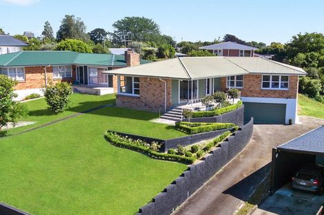 Photo of property in 61 Casey Avenue, Fairfield, Hamilton, 3214