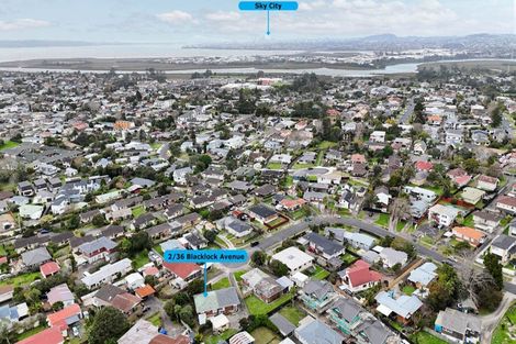 Photo of property in 2/36 Blacklock Avenue, Henderson, Auckland, 0612