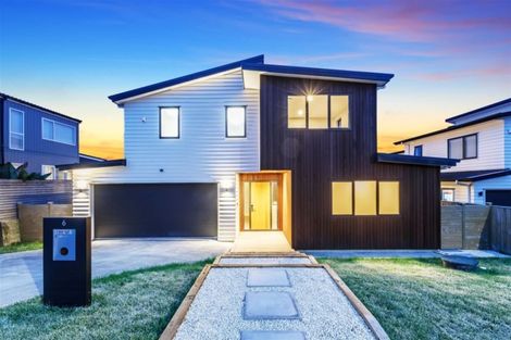 Photo of property in 6 Makura Road, Long Bay, Auckland, 0630
