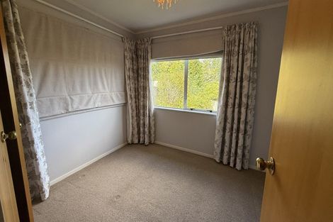 Photo of property in 3/74 West Coast Road, Glen Eden, Auckland, 0602